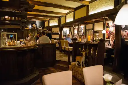 Ziegenbruch's & Restaurant - 11