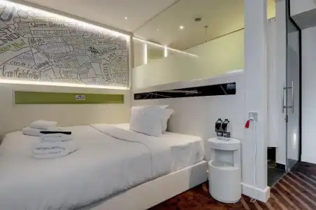Hub By Premier Inn London King's Cross - 57