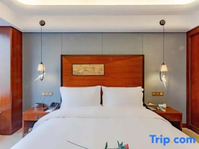 Lujia International - 141