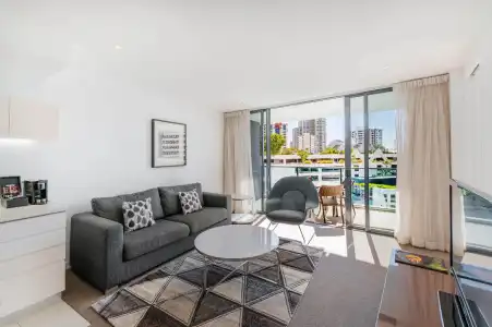 Peppers Broadbeach - 42