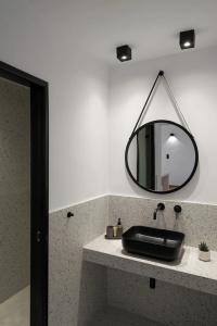 Splendour & Suites - 258
