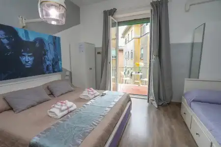 Cineroma Guesthouse - 4