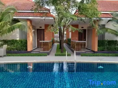 Sea Breeze Resort - 317