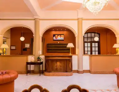 Royal Victoria - by R Collections - 1