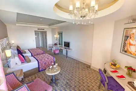 Royal Alhambra Palace – All Inclusive - 58