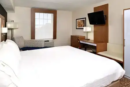 Holiday Inn Express & Suites Naples North - Bonita Springs by IHG - 43