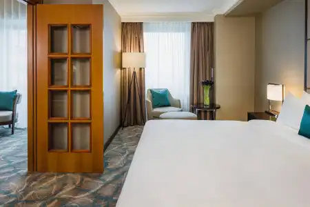 JW Marriott Bucharest Grand - 6