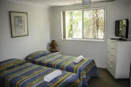Surfers Beach Holiday Apartments - 60
