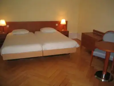 Le Cénacle - 3