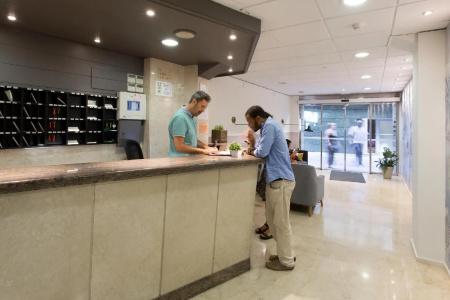Hostal Operaramblas - 9