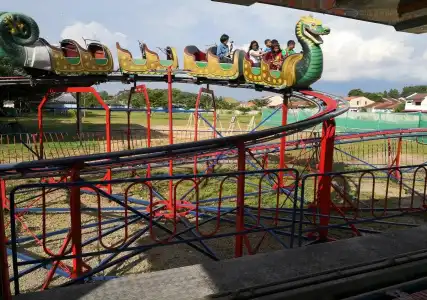 Homestay Bayou Lagoon Park Resort - 19