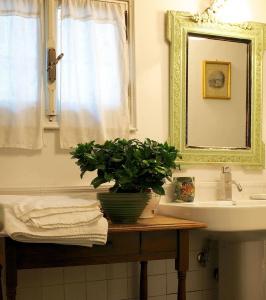 Guest House Arco dei Tolomei - 7