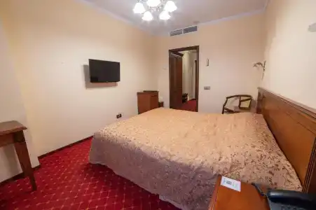 Gostinitsa Armeniya - 114