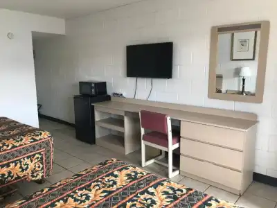 SuperLodge Motel - 42