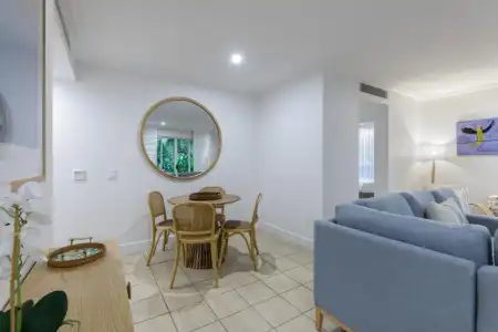 Mandalay Luxury Beachfront Apartments - 43