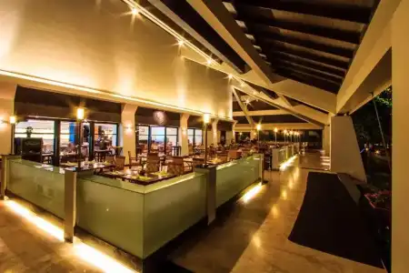 The Nouveau Chumphon Beach Resort & Golf - 20