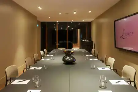 L'Hôtel - Face au Château - Boutique Hôtel et Séminaires - 16