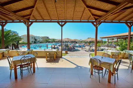 Akti Beach Club - 18