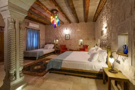 Hera Cave Suites - 24