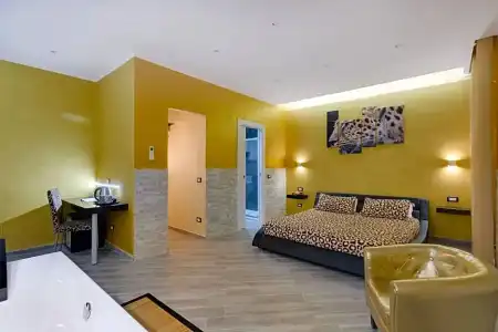 Excellence Suite - 142