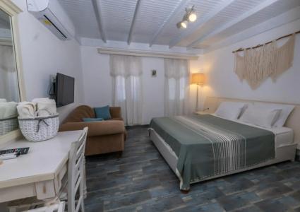 Kefi Beach and Suites - 23
