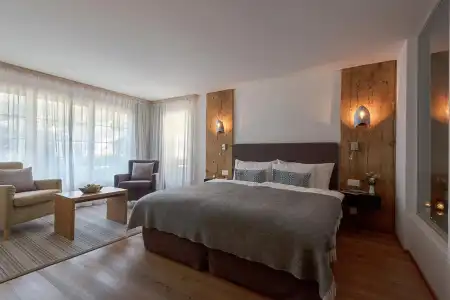 Mirabeau Etoile - 25