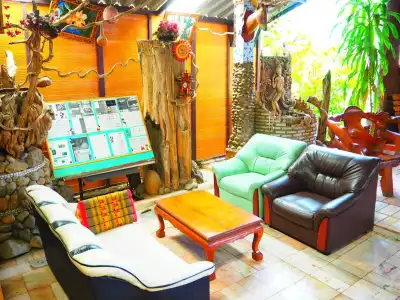 Three J Guesthouse - 33