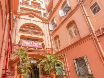 Sunflower Guesthouse - 17