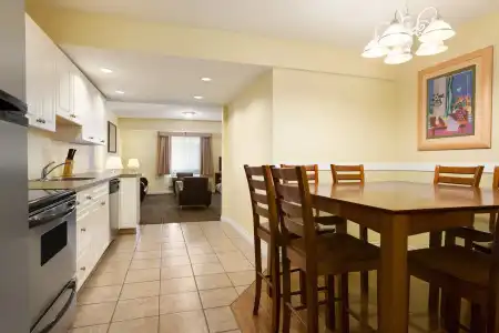 Northwinds Revelstoke - 14