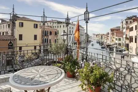 Palazzina Veneziana - 19