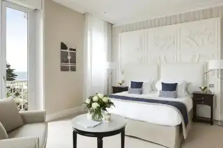 Hôtel Barrière Le Royal La Baule - 4