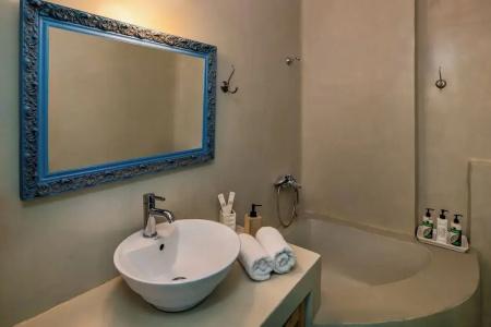 Nissia Beach Apartments and Suites - 42