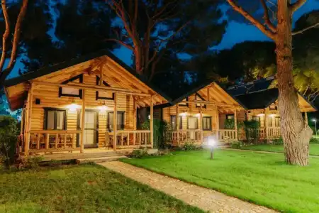 Pino Mar Luxury Bungalows - 10