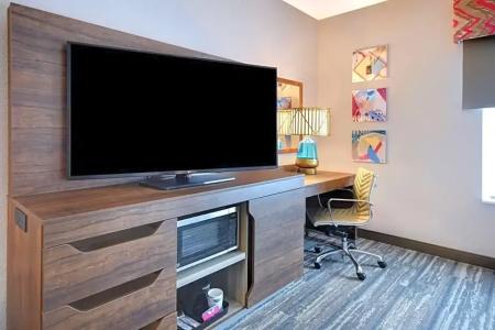 Hampton Inn by Hilton Tucson Downtown - 43