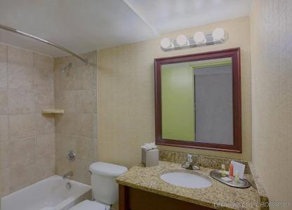 Beach Quarters Resort - 9