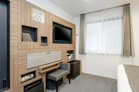M’s Sanjo Wakoku - 2