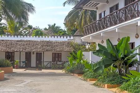 Amaan Beach Bungalows - 49