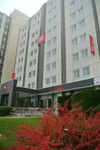 ibis Dijon Gare - 0