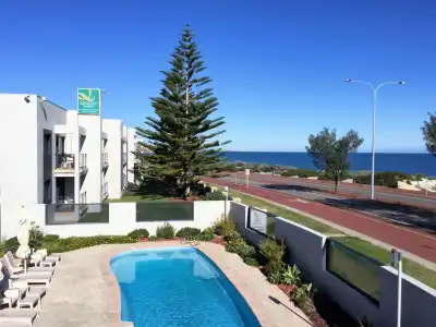 Quality Resort Sorrento Beach - 19