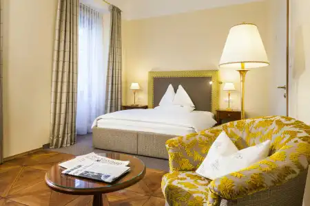 ParkGraz - Traditional Luxury - 19