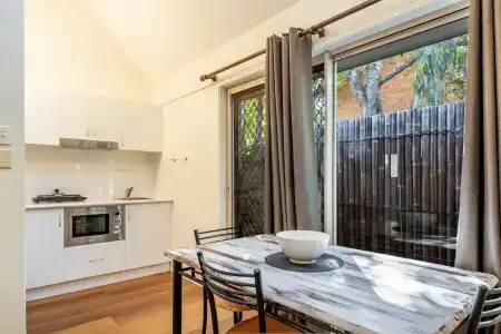 Byron Central Apartments - 52