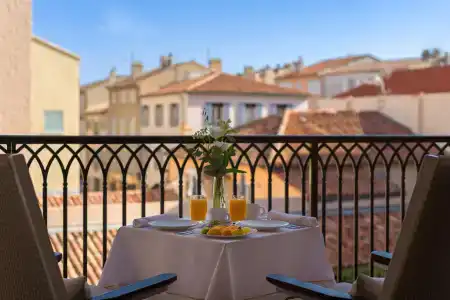 Hôtel de Paris - 52