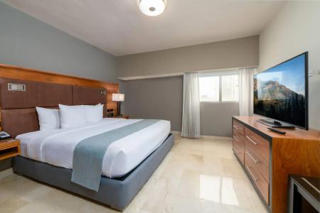 Radisson - 41