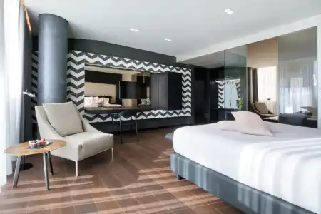 Maritim Plaza Tirana - 85