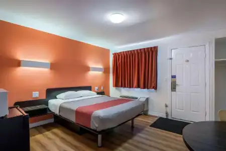Motel 6 Sudbury, ON - 25