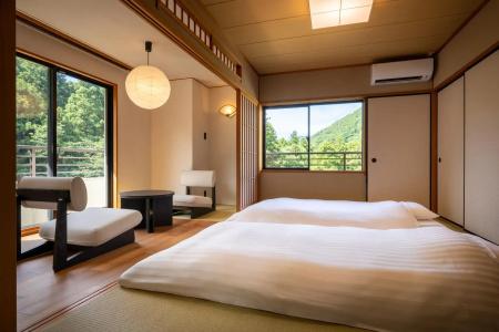 Yamanaka Onsen KAJIKASO - 31