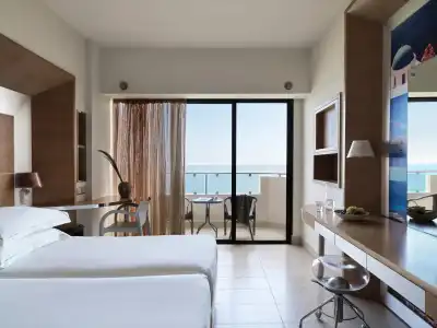 Esperos Palace Resort & Spa - 4