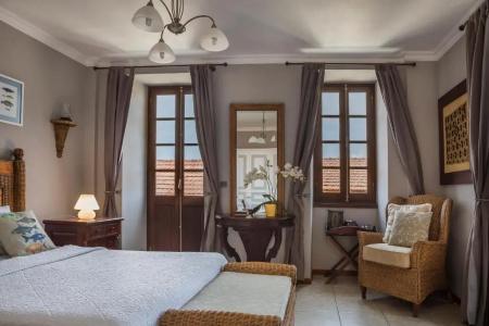 Faros Suites - 39