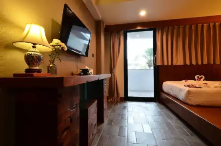 Lap Roi Karon Beachfront - 66
