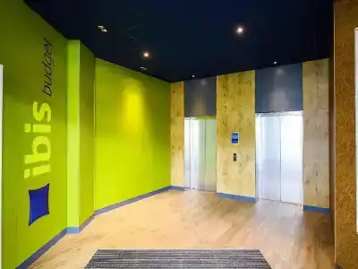 Ibis Budget Bremen City Center - 15